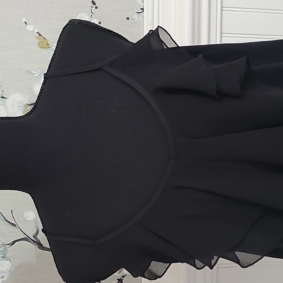 Express Top - Picture 2 of 5